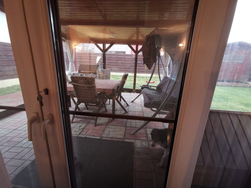 Otopeni str. Sofia vila P+1Et 5 camere 3 bai terasa inchisa garaj